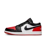 Championes Air Jordan 1 Low de cuero, color blanco, negro y rojo.