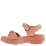 Sandalias Azaleia color piel con plataforma y ajuste con velcro.
