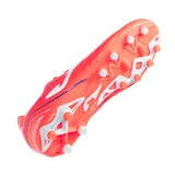 Championes de fútbol Joma Aguila 2507 color naranja con logo blanco. Fabricados en material sintético Fibertec, con suela de caucho de dos densidades y media suela de Phylon.