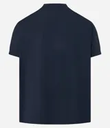 Remera deportiva negra de poliéster y elastano, con tecnología dry, cuello redondo, manga corta, textura y estampa lettering en el pecho.