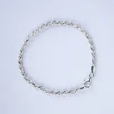 Pulsera de plata 925 con eslabones tipo soga.
