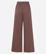 Pantalón marrón de algodón con forro de polar, corte ancho y cintura elástica.