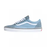 Zapatillas Vans Old Skool color celeste con la clásica sidestripe blanca.