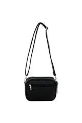 Bandolera negra con correa ajustable y logo TRDY en verde agua.