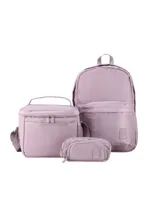 Kit de accesorios en color lila que incluye una mochila, una lonchera y una cartuchera. La mochila cuenta con un compartimento principal amplio, un bolsillo frontal con cierre y tirantes ajustables. La lonchera posee un asa superior y cierre reforzado, mientras que la cartuchera es de diseño compacto. Todas las piezas presentan un estilo minimalista con el logo de la marca Terrano.