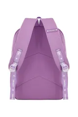 Mochila color verde con detalles en celeste, múltiples bolsillos frontales con cierre y correas ajustables con la palabra 'Trendy' estampada.