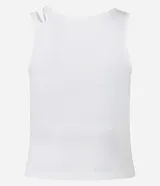 Musculosa deportiva sin costuras (seamless) color blanco, ajustada al cuerpo, con escote redondo y un recorte asimétrico en el tirante derecho.