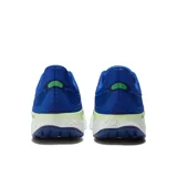Championes de running New Balance modelo 1080, color azul con detalles en verde y blanco. Cuentan con tecnología Fresh Foam X en la entresuela y empeine Hypoknit.