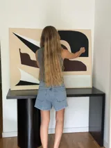 Short de jean celeste, tiro alto, corte semi baggy y relajado.