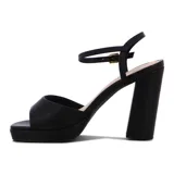 Sandalias negras de la marca Ramarim, con plataforma y tacón alto. Tiras anchas sobre el empeine y pulsera con hebilla al tobillo.