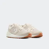 Championes Converse Wave Trainer color beige, con capellada de malla y gamuza, logo de la marca en el lateral y suela de goma.