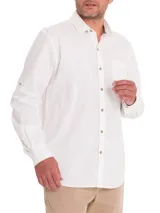 Camisa blanca de manga larga para hombre, confeccionada en algodón orgánico. Cuenta con cuello camisero, cierre con botones de madera, bolsillo en el pecho y mangas ajustables con botones.