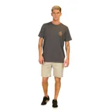 Remera gris de manga corta con estampado del logo de Volcom en el pecho. Corte clásico.