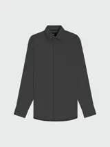 Camisa negra de vestir para hombre, marca BOSS Black, corte slim fit, manga larga y cuello clásico.