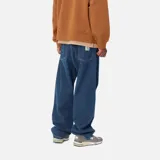 Pantalón negro de corte relajado y pierna ancha, con diseño clásico de cinco bolsillos y confeccionado en tejido resistente.