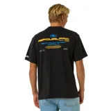 Remera negra de manga corta con estampado frontal del logo Rip Curl Pro Bells Beach 2025 en celeste, amarillo y naranja.