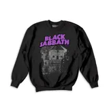 Buzo negro con estampado del logo de la banda Black Sabbath y una casa antigua.
