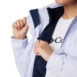 Campera 3 en 1 con sistema Interchange, incluye capa exterior impermeable y forro aislante de fleece, con características térmicas y ajustes en la capucha.