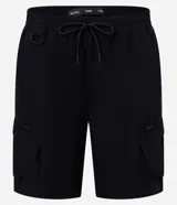 Bermuda masculina de poliéster, corte baggy, con cintura elástica ajustable con cordón y bolsillos cargo con cierre de cremallera.