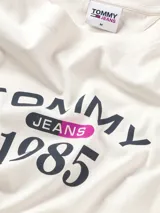 Remera clásica 1985 con logo