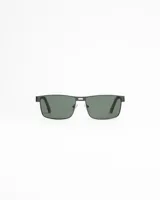 Lentes de sol con montura metálica rectangular de color negro y cristales polarizados de color verde oscuro.