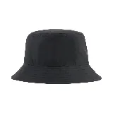 Gorro tipo bucket Puma color negro con logo de la marca en etiqueta de cuero sintético.