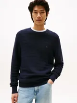 Sweater Tommy Hilfiger azul marino de algodón con cuello redondo y diseño de rayas horizontales texturizadas.