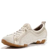 Zapatilla urbana blanca con detalles dorados, de cuero y tela calada. Cuenta con cordones, suela antideslizante Bounce® y plantilla extraíble de poliuretano con inserto de gel en el talón.