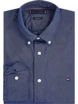 Camisa de manga larga Tommy Hilfiger de algodón Oxford color azul con cuello abotonado y logo bordado en el pecho.