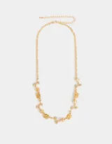 Collar corto dorado con cadena de eslabones y apliques de flores y hojas con strass.