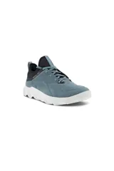 Championes Ecco MX M Trooper color celeste con detalles en negro y suela blanca.