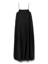 Vestido largo negro de algodón, con cuello cuadrado, breteles finos y corte holgado.