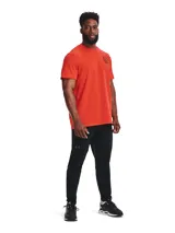 Pantalón de jogging negro Under Armour Unstoppable Taper, con corte ajustado y logo en la pierna izquierda.