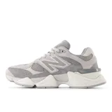Championes New Balance modelo U9060ERD, unisex, color gris con detalles en blanco, confeccionados en gamuza y malla, con logo "N" característico en los laterales y entresuela ABZORB.