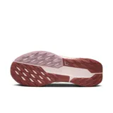 Championes de running Nike Reactx Pegasus Trail 5 para mujer, color verde oliva con detalles en rosa y blanco.