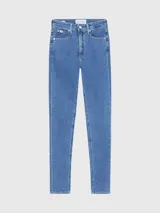Jeans de denim elástico de tiro alto, corte skinny, color azul medio. Cuenta con bragueta con cremallera, diseño de cinco bolsillos y herrajes de Calvin Klein.