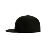 Gorra New Era 59FIFTY de los Los Angeles Dodgers, color negro, con logo del equipo bordado al frente con llamas, parche lateral de la Serie Mundial de 1988 y visera plana.