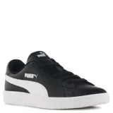 Championes Puma Smash V2 color negro con detalles en blanco.