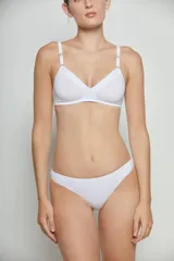Colaless blanca de algodón con cintura elástica.