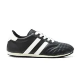 Championes deportivos American Sport Resh Orion, color negro con detalles en blanco. Diseño clásico con tres tiras blancas en el lateral y suela de goma.