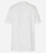 Remera blanca de algodón con cuello redondo y mangas cortas. Estampa frontal con lettering "Tropical Getaway" y dibujo del Parque Lage.