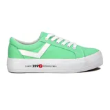 Championes de lona color verde con plataforma blanca y detalles en blanco.