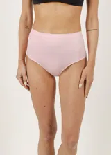 Bombacha bikini tiro alto de microfibra sin costuras, color blanco, con forro de algodón.