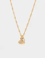 Cadena corta dorada con dije de corazón con strass, inicial con strass y dije de cristal, con cierre de mosquetón.