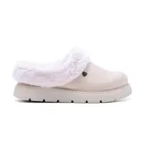 Zueco Skechers Keepsakes Lite Cozy Blend color crema, con forro de piel sintética y plantilla acolchada Skechers Memory Foam.