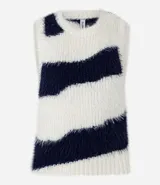 Chaleco de punto con pelitos, cuello redondo y diseño a rayas horizontales en blanco y azul marino.