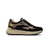 Sneaker de mujer con plataforma gruesa color beige, cuerpo principal negro, detalles en dorado metalizado y aplique de animal print (leopardo) en el talón.
