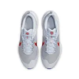 Championes Nike Downshifter 12 para hombre, color negro con detalles en rojo y suela blanca.