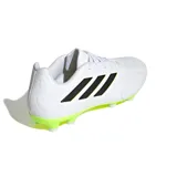 Championes de fútbol Adidas Copa Pure.3 FG, color blanco con detalles en negro y suela verde flúor.
