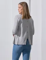 Cardigan tejido color beige, marca Vila Milano, con frente abierto y mangas largas.